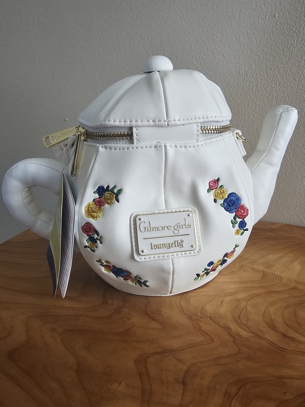 Loungefly Gilmore Girls White Teapot Crossbody - Picture 4 of 10